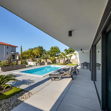 Apartment Brand New 